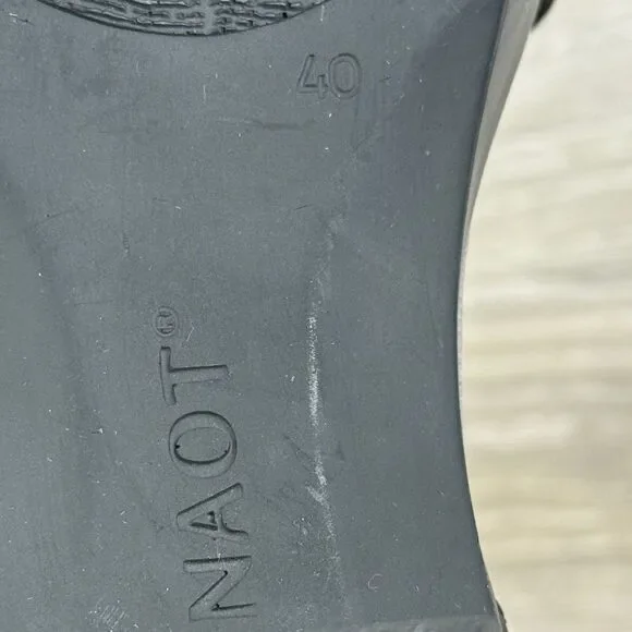 Naot Intact Women’s Sz 9/EU 40 Black Velvet Nubuck Dual Hook & Loop Sandals - Picture 6 of 11